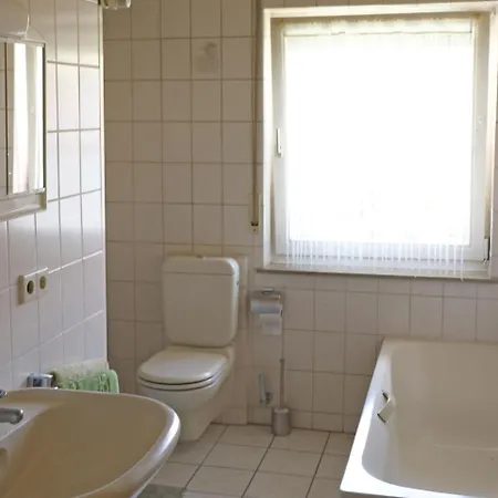 In Huddingen Mit Terrasse Apartament